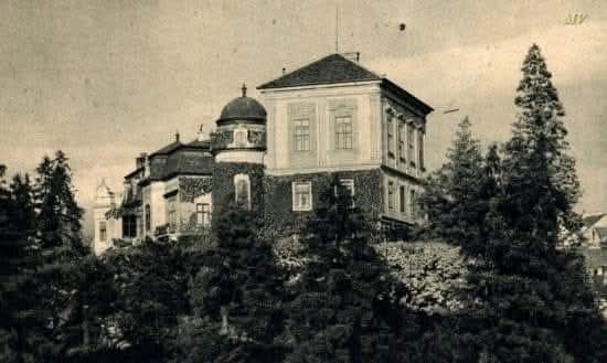 Mesnička ulica. Palača Pongratz neposredno nakon prodaje gradu Zagrebu 1930. godine
